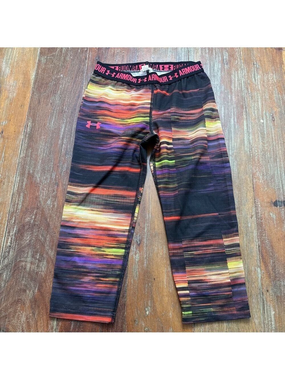 Under Armour Girls Black Multicolor Striped Cropped Leggings Large